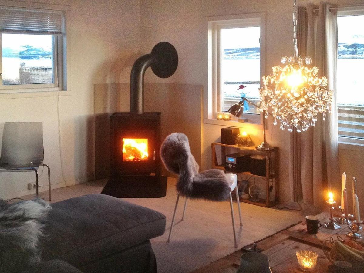 6 Person Holiday Home In Nord Lenangen Sorlenangen Exteriör bild